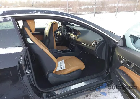 2016 Mercedes-Benz E 400 4Matic z USA, uszkodzony, nr VIN WDDKJ6HBXGF333768